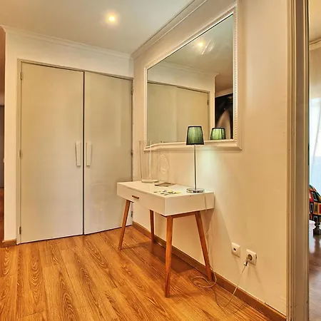 Apartment Wunderschoener Paco D'arcos By Interhome Paco de Arcos