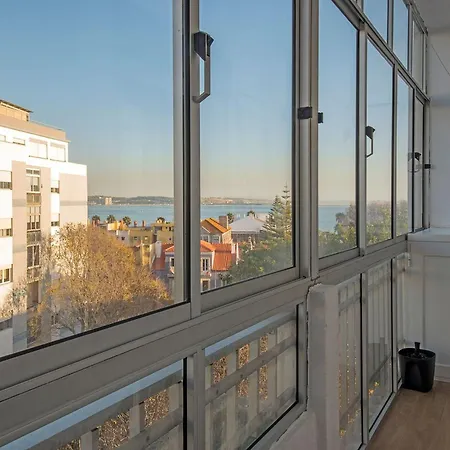 Wunderschoener Paco D'arcos By Interhome Apartment Paco de Arcos