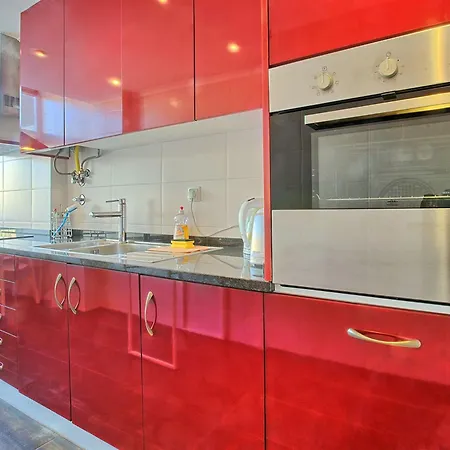 Wunderschoener Paco D'arcos By Interhome Paco de Arcos