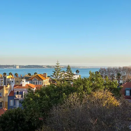 Wunderschoener Paco D'arcos By Interhome * Paco de Arcos