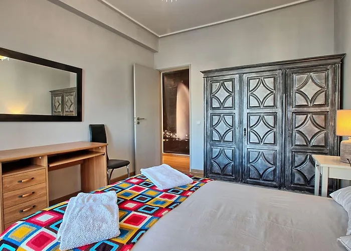 Wunderschoener Paco D'arcos By Interhome Lejlighed