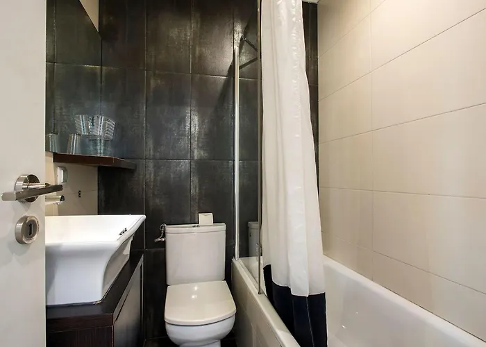 Wunderschoener Paco D'arcos By Interhome Lejlighed *